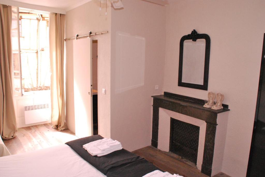 La Maison Au Puits Cordes-sur-Ciel Quarto foto